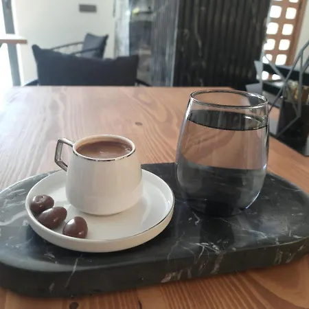 Nilus Boutique Hotel *